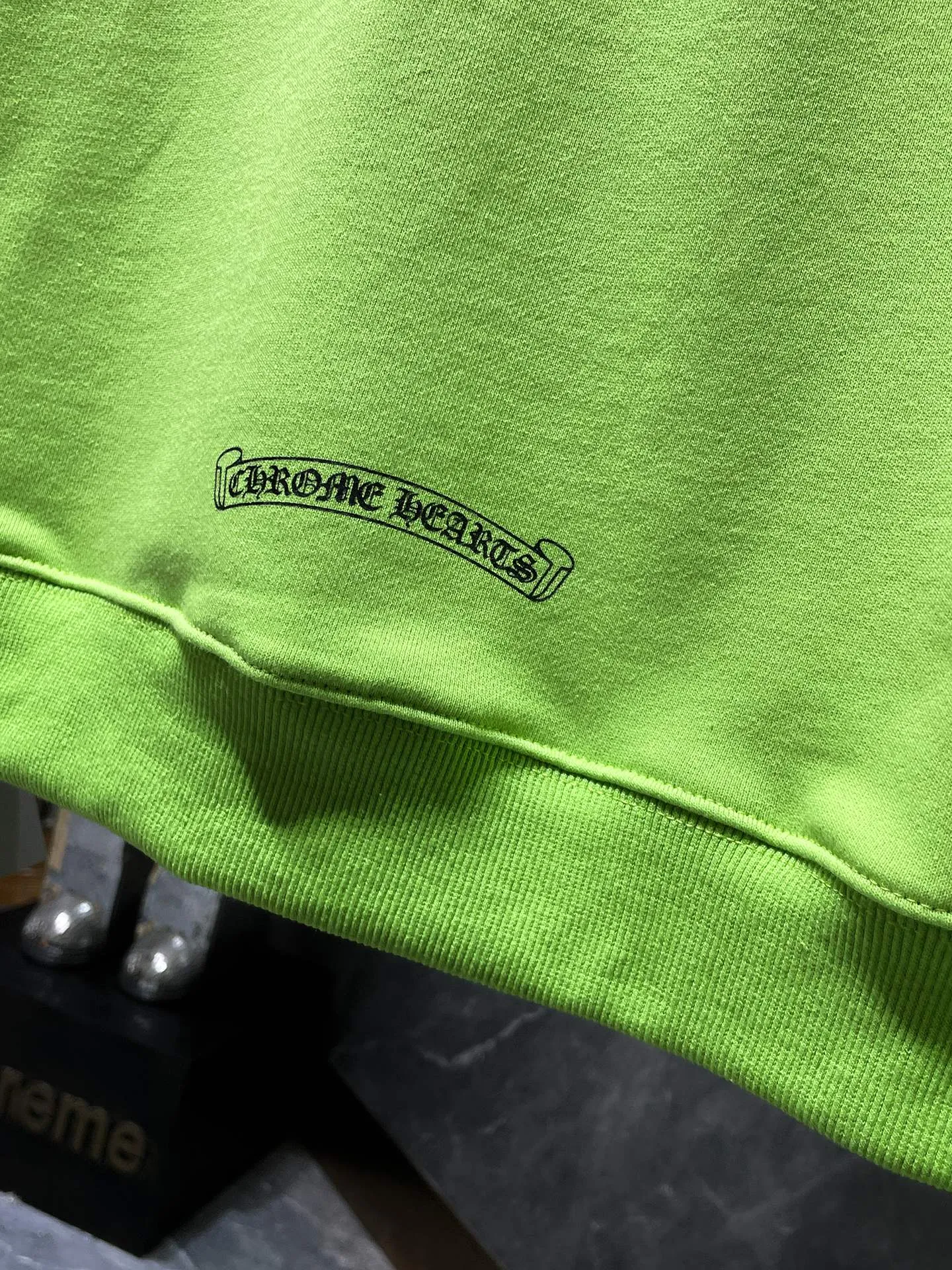 P240 Chrome Hearts Autumn and Winter 2025 Counter synchronization High-weight, environmentally friendly and high-quality top-quality fabrics Chrome Miami Ultra Limited Arm Horseshoe Hoody Counter synchronization 1:1 replica version Recommended colors: Limited green Limited orange Sizes: S, M, L, XL